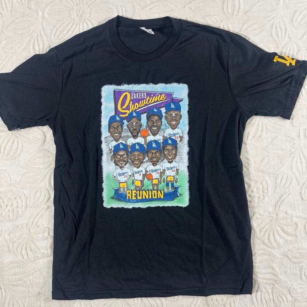Showtime reunion black tee lakers